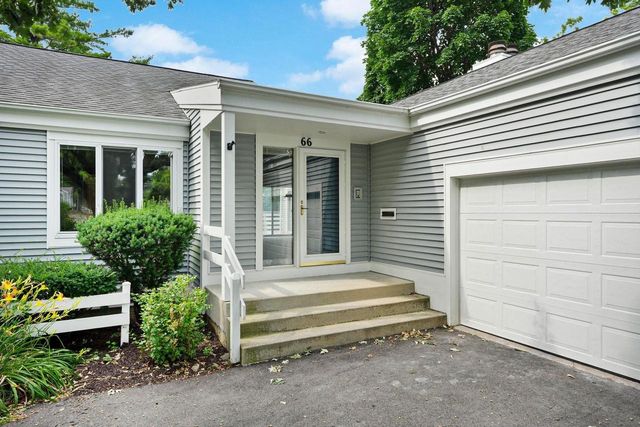 66 Oak Creek Trail, Madison, WI 53717
