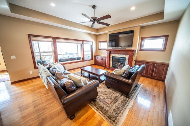 2990 Stone Park Drive NE, Rochester, MN 55906