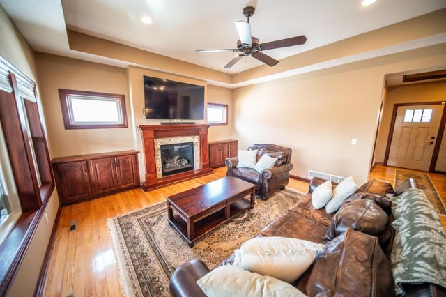 2990 Stone Park Drive NE, Rochester, MN 55906