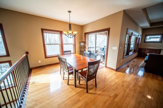 2990 Stone Park Drive NE, Rochester, MN 55906