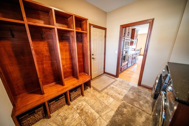 2990 Stone Park Drive NE, Rochester, MN 55906