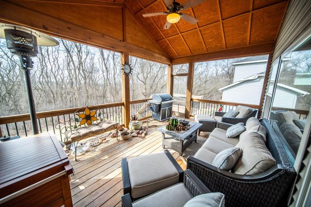 2990 Stone Park Drive NE, Rochester, MN 55906