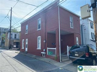 1214 Hickory Street, Allentown City, PA 18102