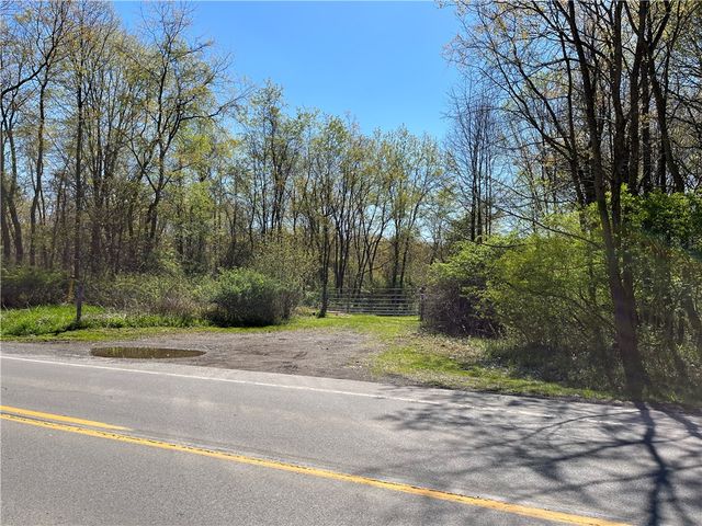 0000 Mercer Ave & Maple Dr, Hermitage, PA 16148