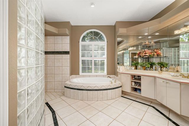 2660 DICK WILSON DRIVE, Sarasota, FL 34240