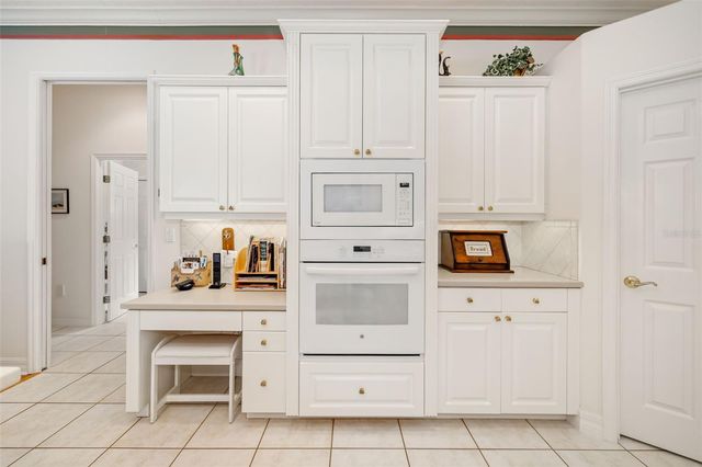 2660 DICK WILSON DRIVE, Sarasota, FL 34240