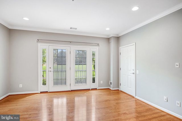 20638 SIBBALD SQ, Ashburn, VA 20147