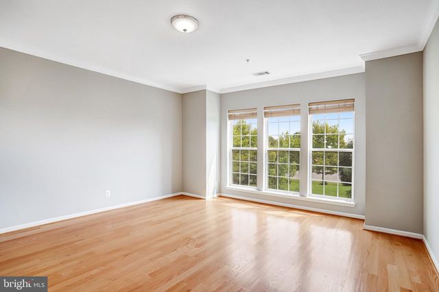 20638 SIBBALD SQ, Ashburn, VA 20147