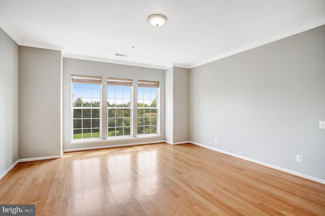 20638 SIBBALD SQ, Ashburn, VA 20147