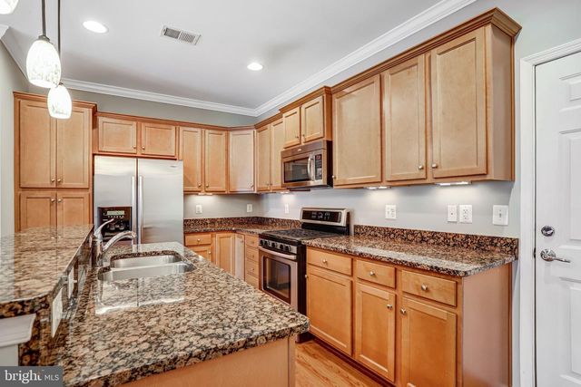 20638 SIBBALD SQ, Ashburn, VA 20147