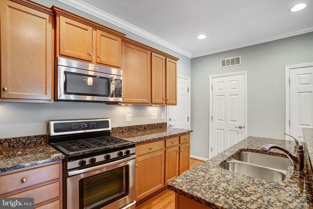 20638 SIBBALD SQ, Ashburn, VA 20147
