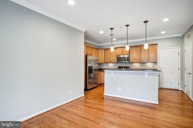 20638 SIBBALD SQ, Ashburn, VA 20147