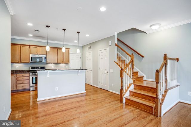 20638 SIBBALD SQ, Ashburn, VA 20147
