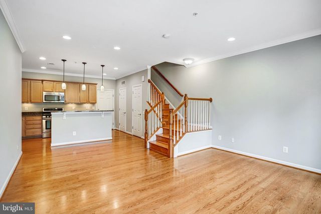20638 SIBBALD SQ, Ashburn, VA 20147