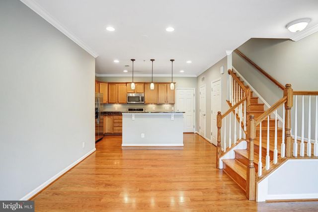 20638 SIBBALD SQ, Ashburn, VA 20147