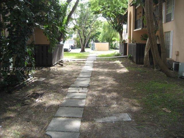 10810 N KENDALL DR Q-11, Miami, FL 33176