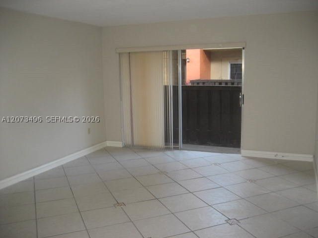 10810 N KENDALL DR Q-11, Miami, FL 33176