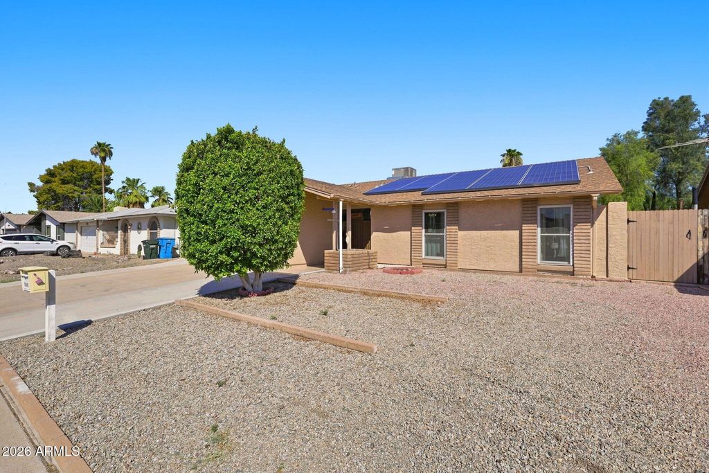 10340 W HAZELWOOD Avenue, Phoenix, AZ 85037 — exterior