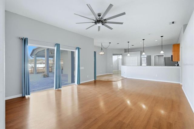 4324 WINDMILL POINTE DR, Plant City, FL 33567