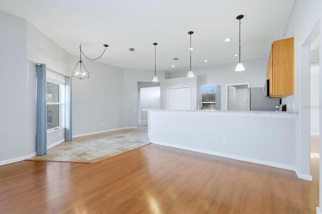 4324 WINDMILL POINTE DR, Plant City, FL 33567