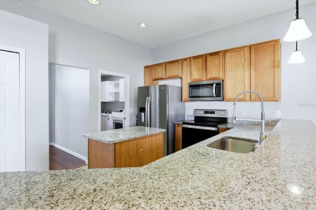 4324 WINDMILL POINTE DR, Plant City, FL 33567