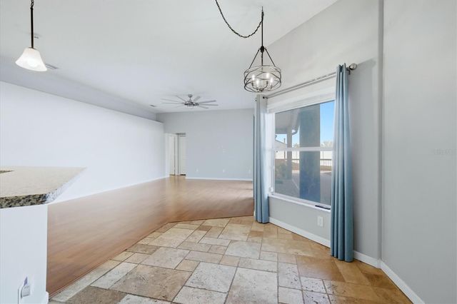 4324 WINDMILL POINTE DR, Plant City, FL 33567