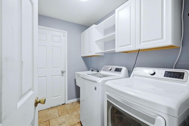 4324 WINDMILL POINTE DR, Plant City, FL 33567