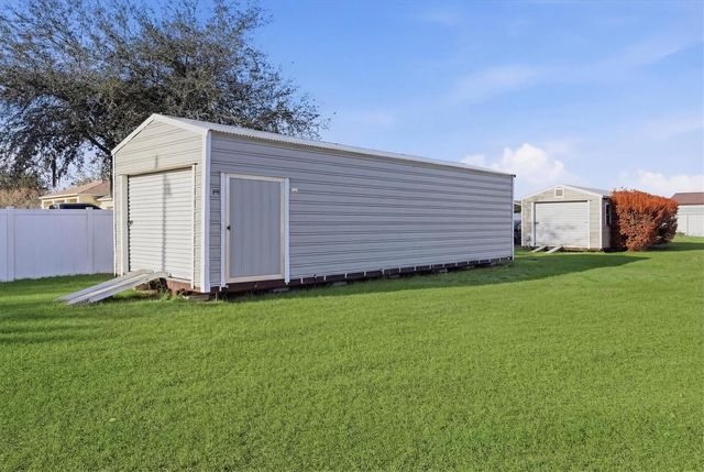 4324 WINDMILL POINTE DR, Plant City, FL 33567