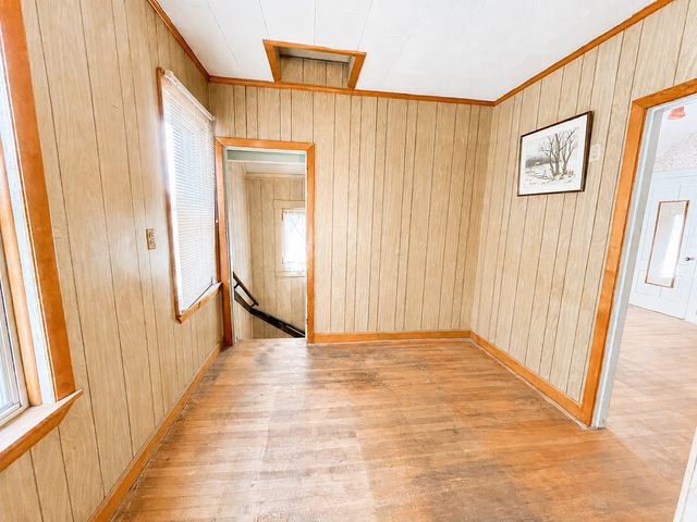 2018 Pleasant St, Fall River, MA 02723