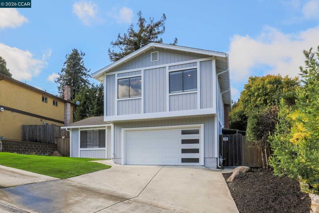 2185 Greenridge Dr, Richmond, CA 94803