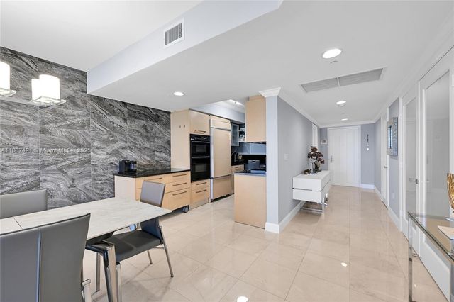 1850 S OCEAN DR 1507, Hallandale Beach, FL 33009