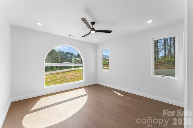 2714 Sides Avenue, Connelly Springs, NC 28612