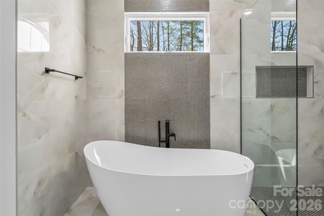 2714 Sides Avenue, Connelly Springs, NC 28612