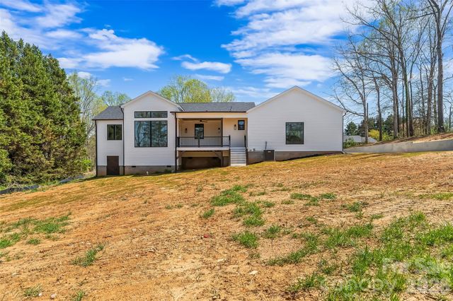 2714 Sides Avenue, Connelly Springs, NC 28612