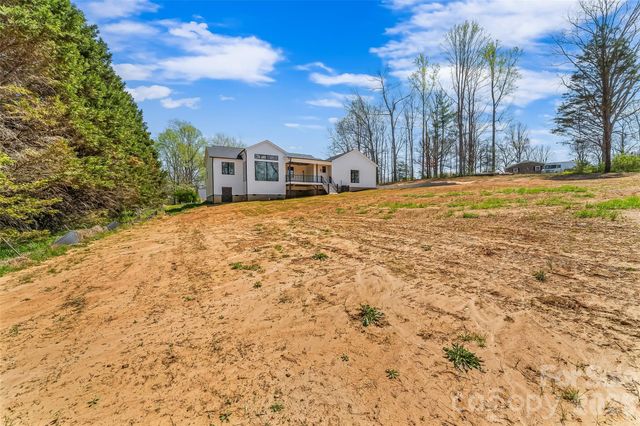 2714 Sides Avenue, Connelly Springs, NC 28612