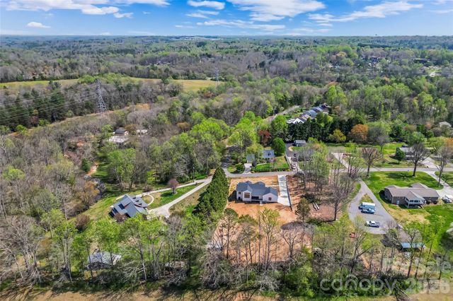 2714 Sides Avenue, Connelly Springs, NC 28612