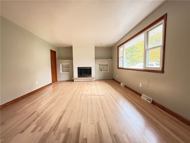 3575 Pleasant Drive, Hermitage, PA 16148