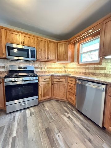 3575 Pleasant Drive, Hermitage, PA 16148