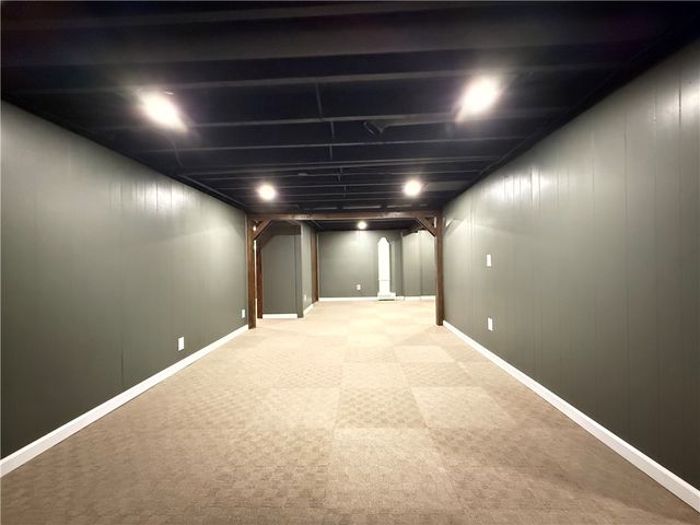 3575 Pleasant Drive, Hermitage, PA 16148