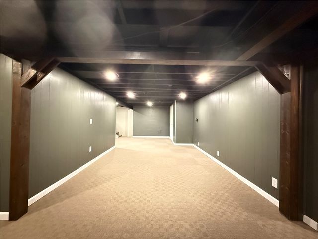 3575 Pleasant Drive, Hermitage, PA 16148