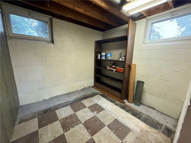 3575 Pleasant Drive, Hermitage, PA 16148