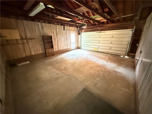 3575 Pleasant Drive, Hermitage, PA 16148