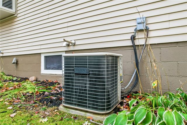 3575 Pleasant Drive, Hermitage, PA 16148