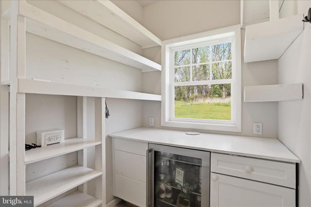 457 AMBASSADOR PL, Chambersburg, PA 17202