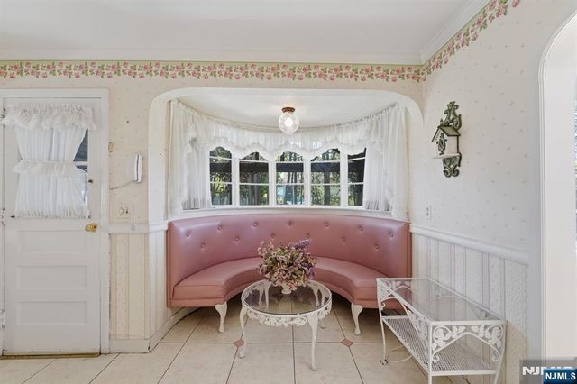 14 Elmwood Terrace, Elmwood Park, NJ 07407