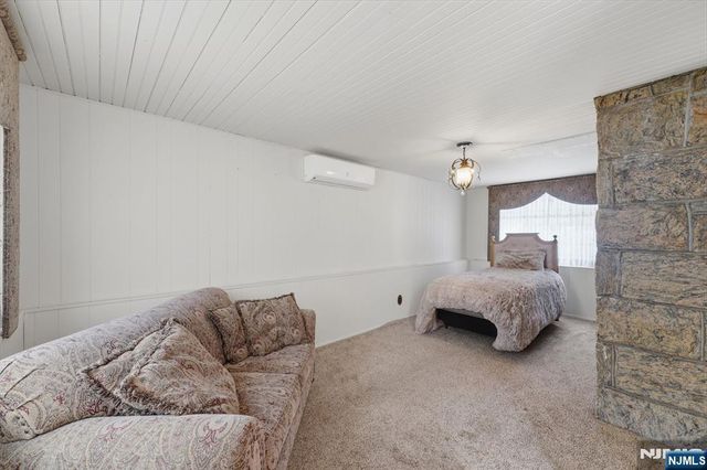 14 Elmwood Terrace, Elmwood Park, NJ 07407