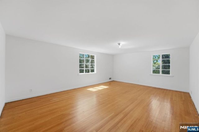 14 Elmwood Terrace, Elmwood Park, NJ 07407