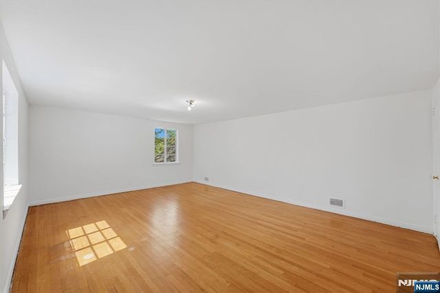 14 Elmwood Terrace, Elmwood Park, NJ 07407