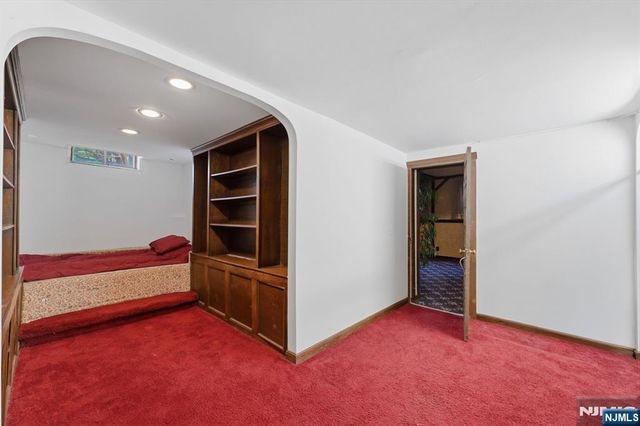 14 Elmwood Terrace, Elmwood Park, NJ 07407