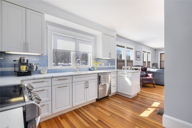 3 West Prospect Street, Smithfield, RI 02828